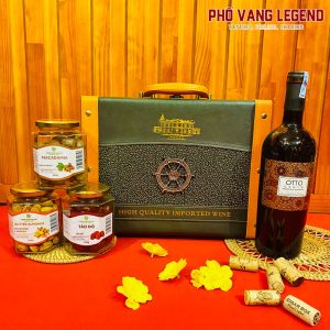 Rượu vang Otto Cento Primitivo Di Manduria Limited Edition sử dụng làm Quà Tặng Tết đẹp, sang trọng