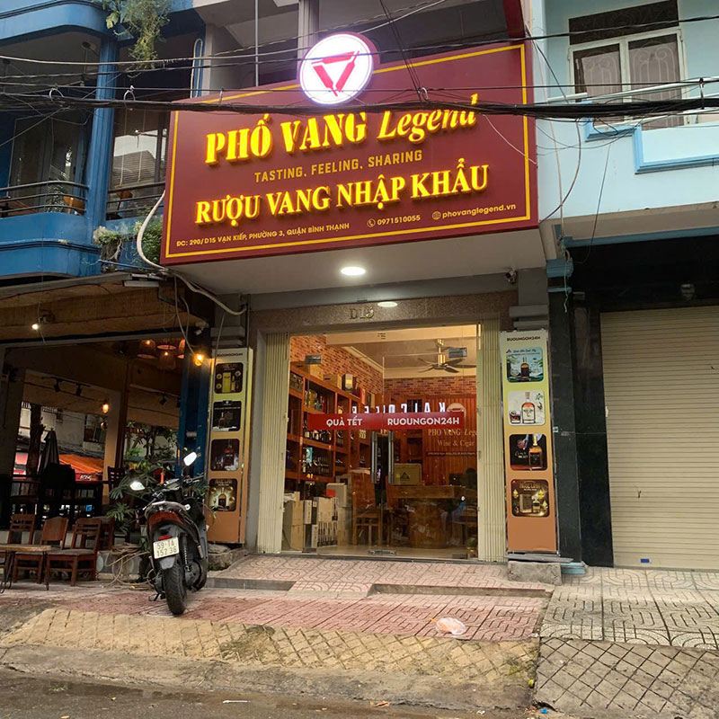 Phố Vang Legend