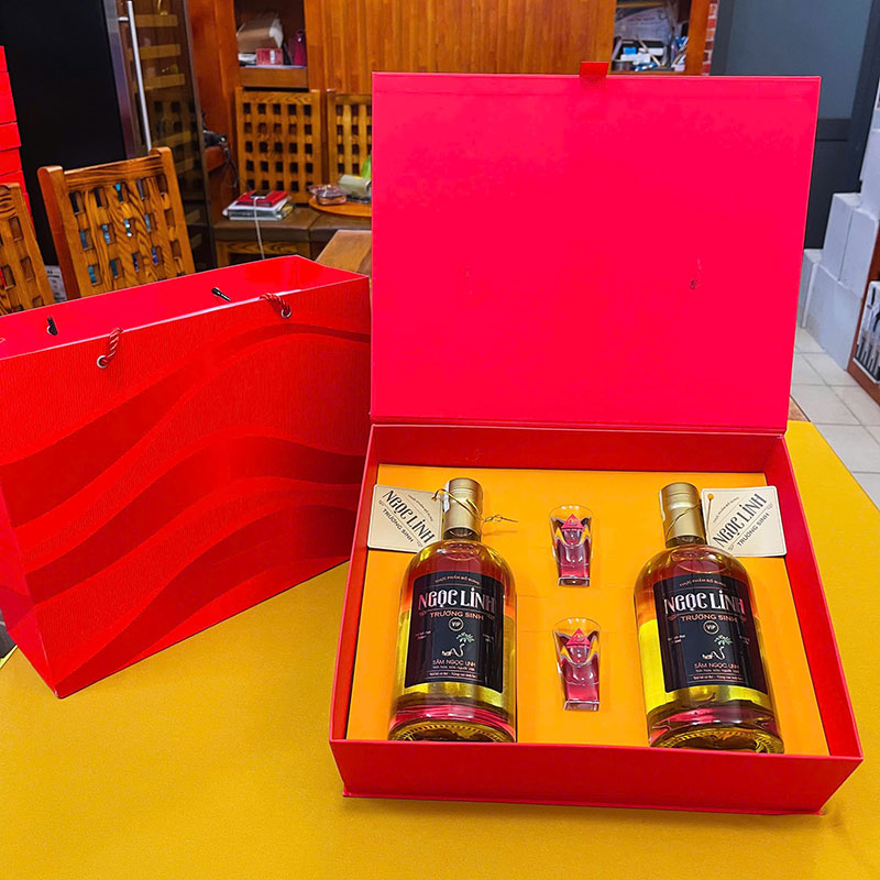 Set Quà Tặng Rượu Sâm Ngọc Linh